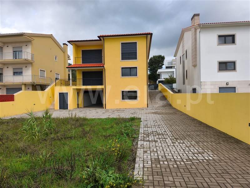 Moradia T4 / Cantanhede, Ançã