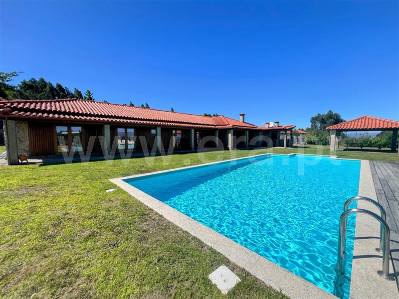 Moradia T4 / Celorico de Basto, Ribas