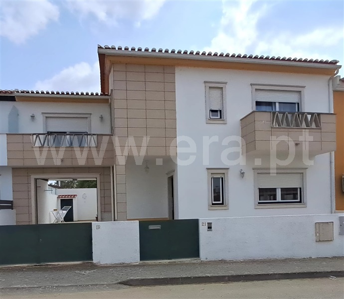 Moradia T4 / Chamusca, Chamusca e Pinheiro Grande