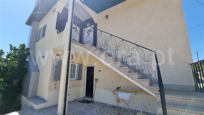 Moradia Geminada T4 Chaves, Redial - 1347366 - 23