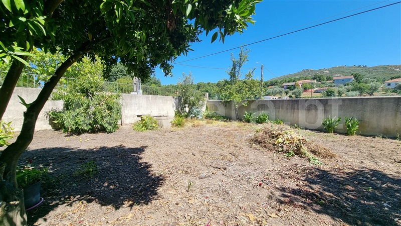 Moradia Geminada T4 Chaves, Redial - 1347366 - 28