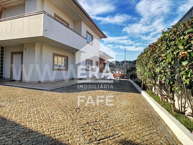 Moradia T4 Fafe - 105308 - 2