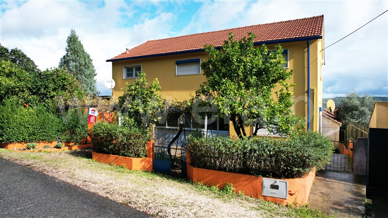 Moradia T4 / Ferreira do Zêzere, Areias e Pias