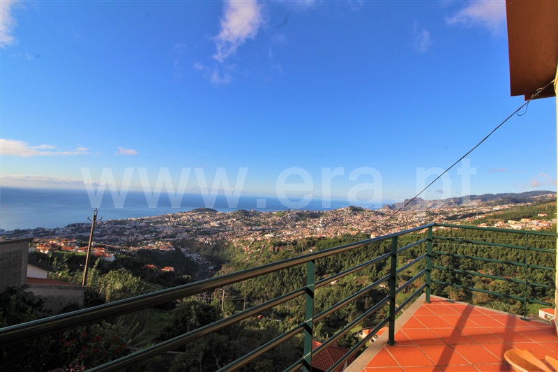 Moradia T4 à venda em Monte, Funchal — foto 3