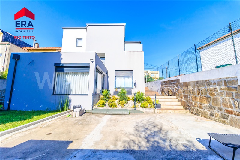 Moradia T4 à venda em Gondomar (São Cosme), Valbom e Jovim, Gondomar — foto 2