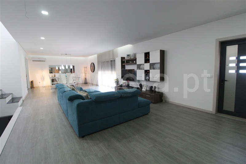 Moradia T4 à venda em S. Pedro da Cova, Gondomar — foto 3