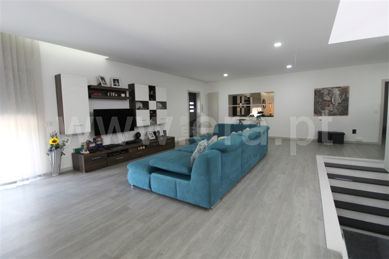 Moradia T4 à venda em S. Pedro da Cova, Gondomar — foto 4