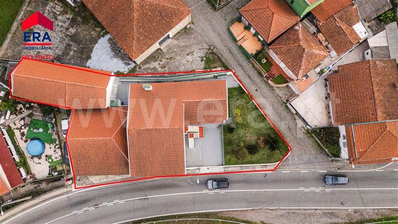 Moradia T4 à venda em S. Pedro da Cova, Gondomar — foto 2