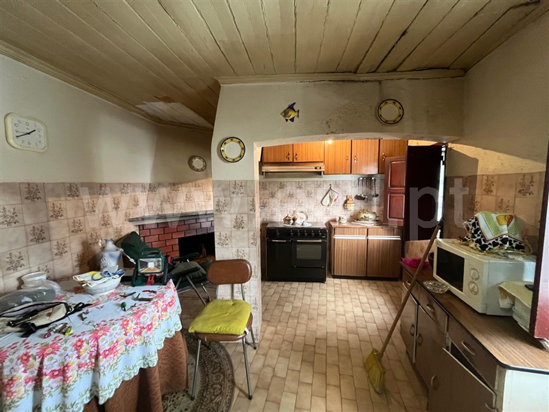Moradia T4 à venda em Cativelos, Gouveia — foto 2