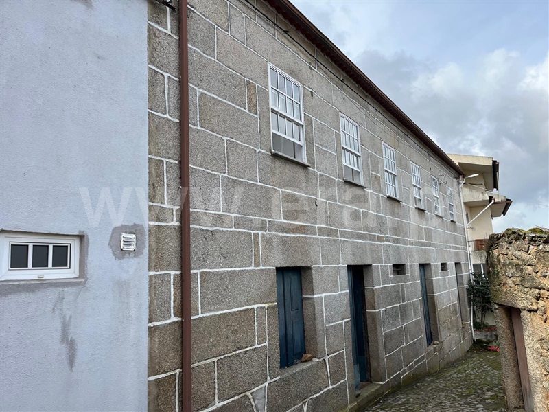 Moradia T4 / Gouveia, Cativelos