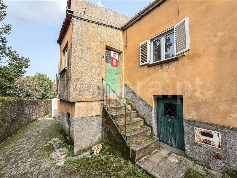 Moradia T3 / Gouveia, Gouveia