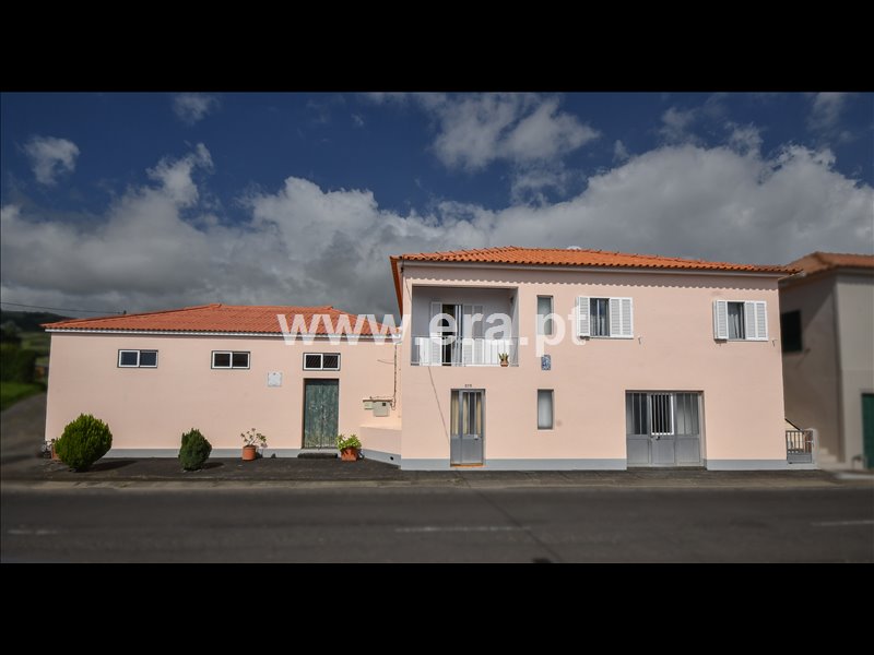 Moradia T4 à venda em Castelo Branco, Horta — foto 4
