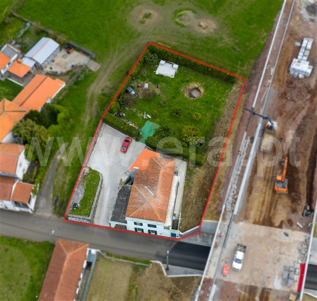 Moradia T4 à venda em Horta (Matriz), Horta — foto 8
