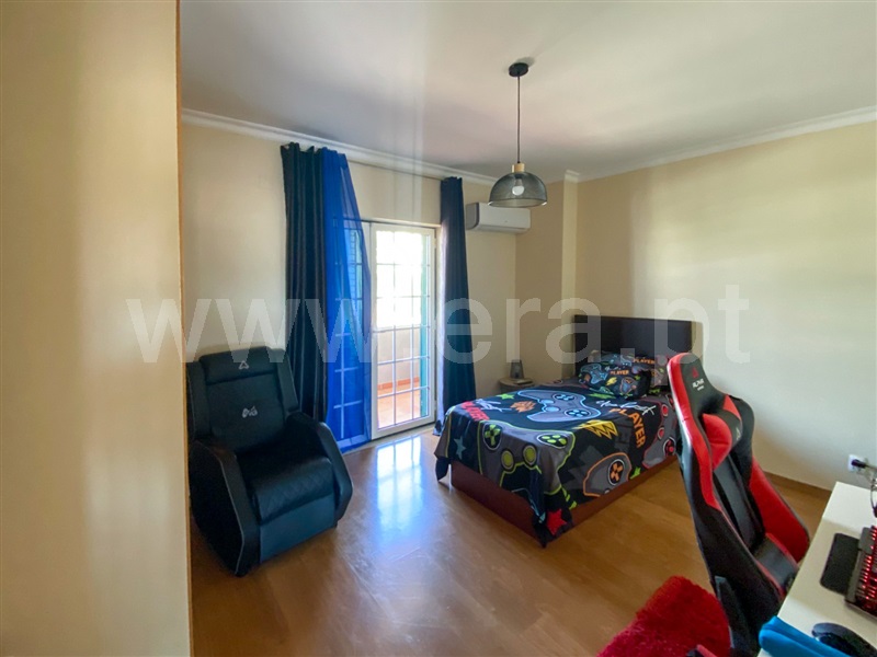 Moradia T4 Lagoa, Estômbar e Parchal - 1348995 - 8