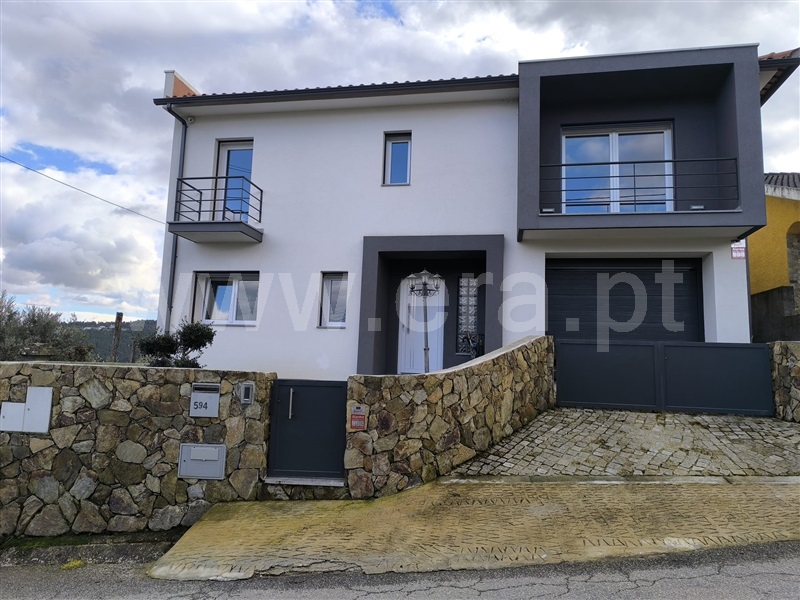 Moradia T4 / Lamego, Britiande