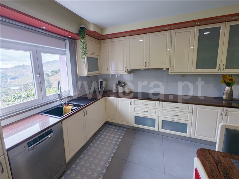 Moradia T4 Lamego, Lamego (Almacave e Sé) - 1499501 - 9