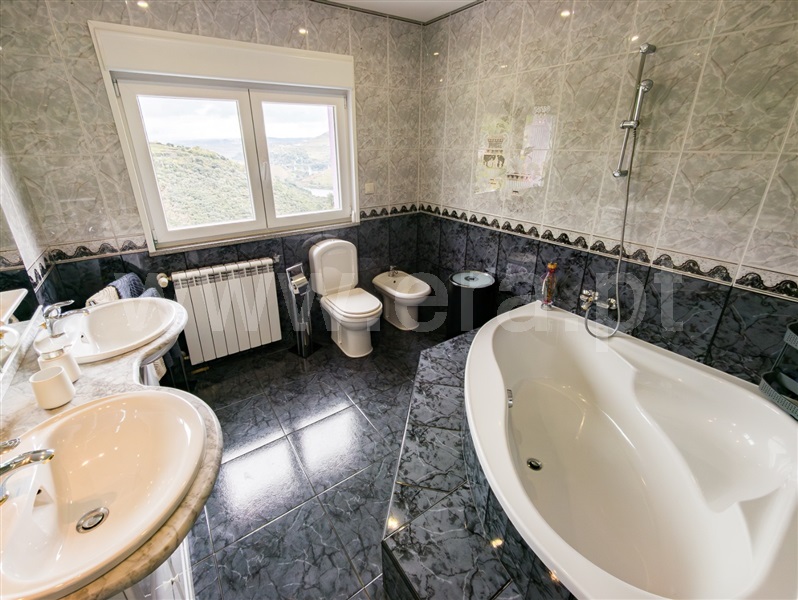 Moradia T4 Lamego, Lamego (Almacave e Sé) - 1499501 - 18