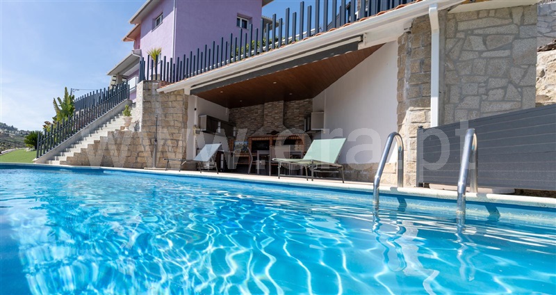 Moradia T4 / Lamego, Lamego (Almacave e Sé)