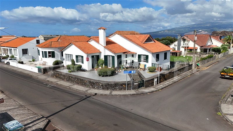 Moradia T4 / Madalena, Madalena