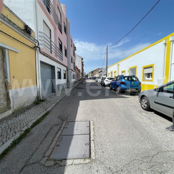 Moradia T4 à venda em Baixa da Banheira e Vale da Amoreira, Moita — foto 2