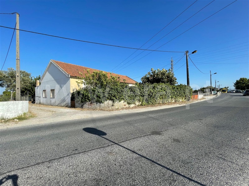 Moradia T4 / Montijo, Atalaia e Alto Estanqueiro-Jardia