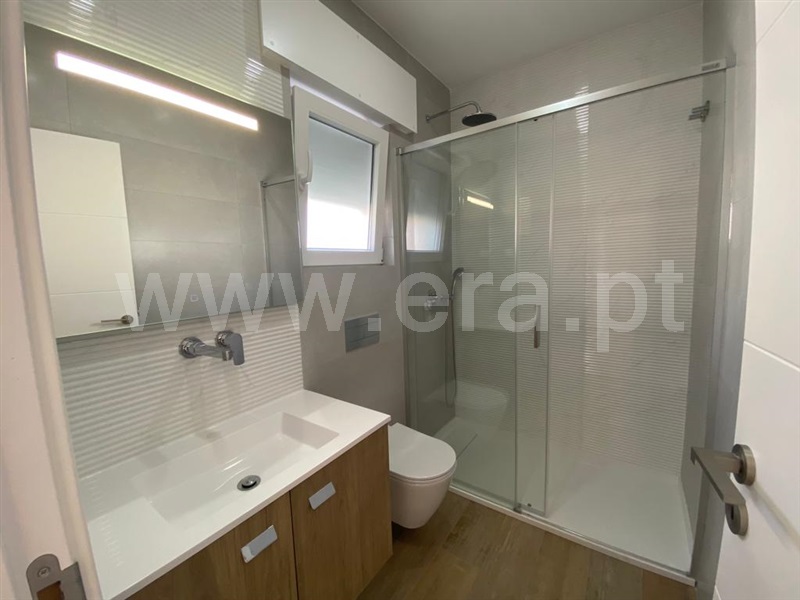 Moradia T4 Odivelas, Pontinha e Famões - 1351728 - 2