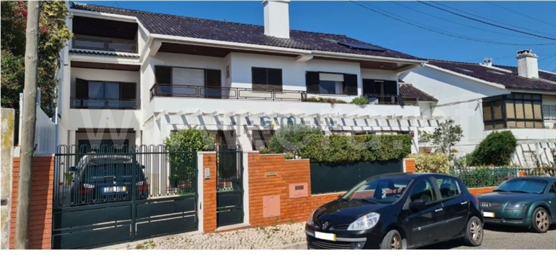 Moradia T4 / Oeiras, Serra de Carnaxide