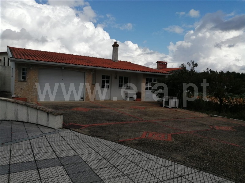 Moradia T4 / Oliveira do Bairro, Repolão