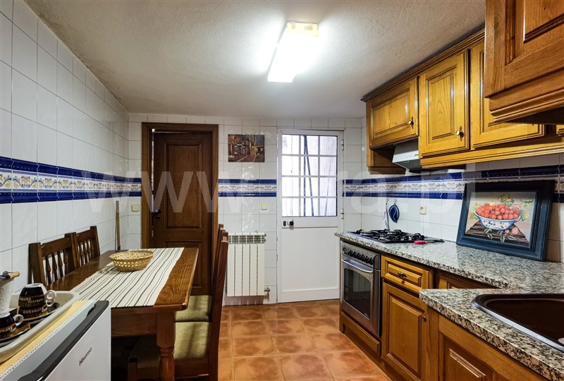 Moradia T4 à venda em Alvoco das Várzeas, Oliveira do Hospital — foto 4