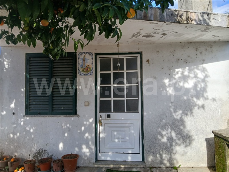 Moradia T4 / Oliveira do Hospital, Gavinhos de Cima