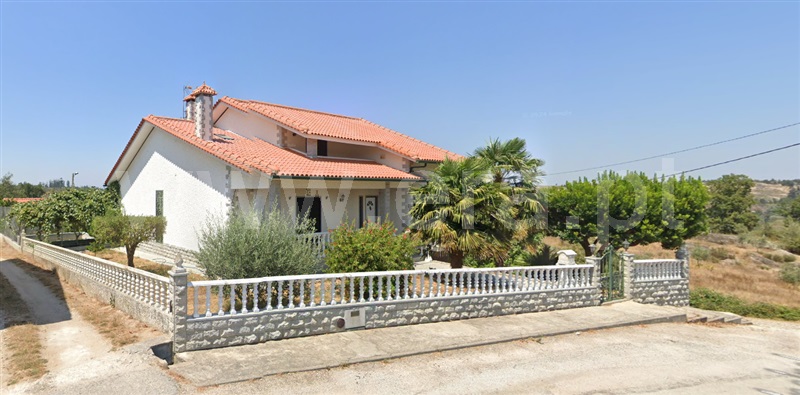 Moradia T4 com Quintal Oliveira do Hospital, Travanca de Lagos - 1224278 - 24