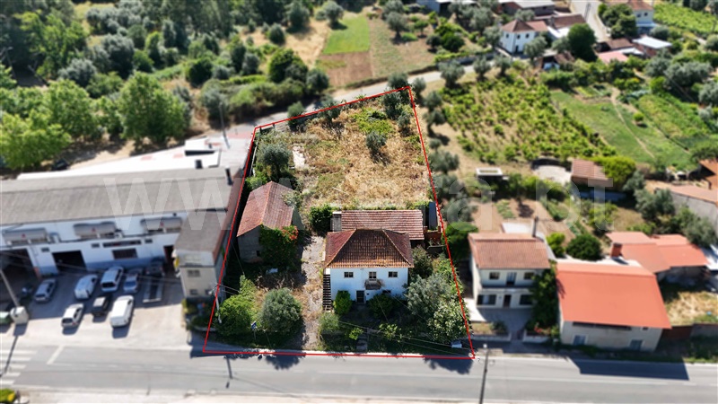 Moradia T4 / Ourém, Freixianda, Ribeira do Fárrio e Formigais