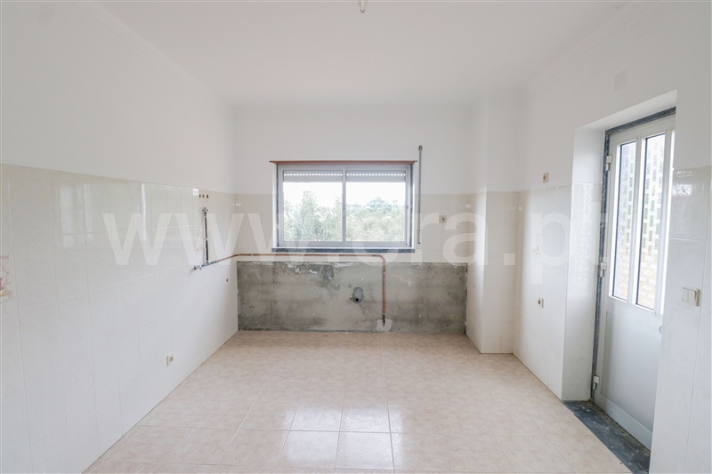 Moradia T4 com Terreno Ourém, Freixianda, Ribeira do Fárrio e Formigais - 1504023 - 13