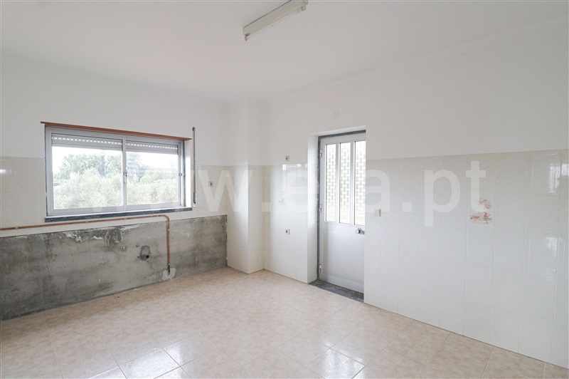 Moradia T4 com Terreno Ourém, Freixianda, Ribeira do Fárrio e Formigais - 1504023 - 14