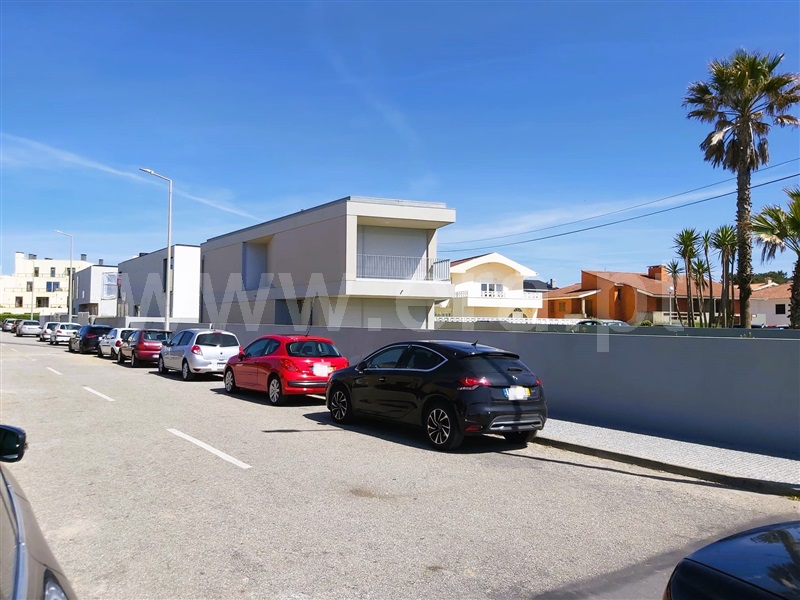 Moradia T4 / Ovar, Esmoriz I - Praia