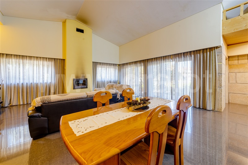 Moradia T4 Paredes, Aguiar de Sousa - 1282553 - 1