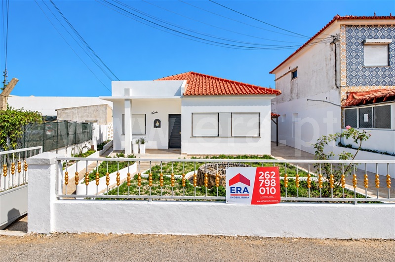 Moradia T4 / Peniche, Porto de Lobos