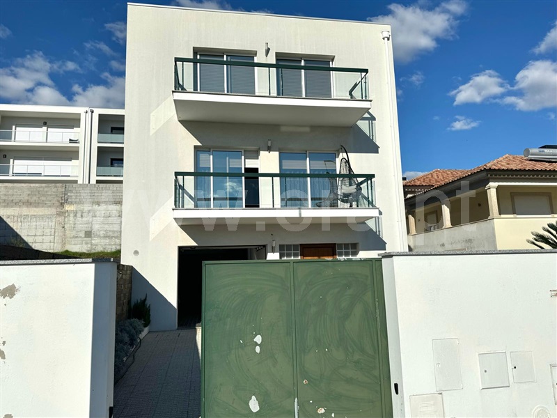 Moradia T4 / Peso da Régua, Peso da Régua e Godim