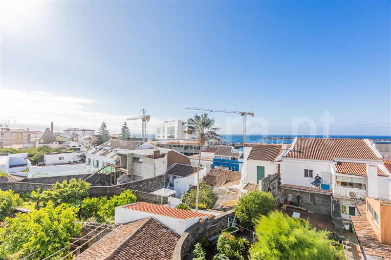 Moradia T4 Ponta Delgada, Ponta Delgada (São Pedro) - 1489433 - 49