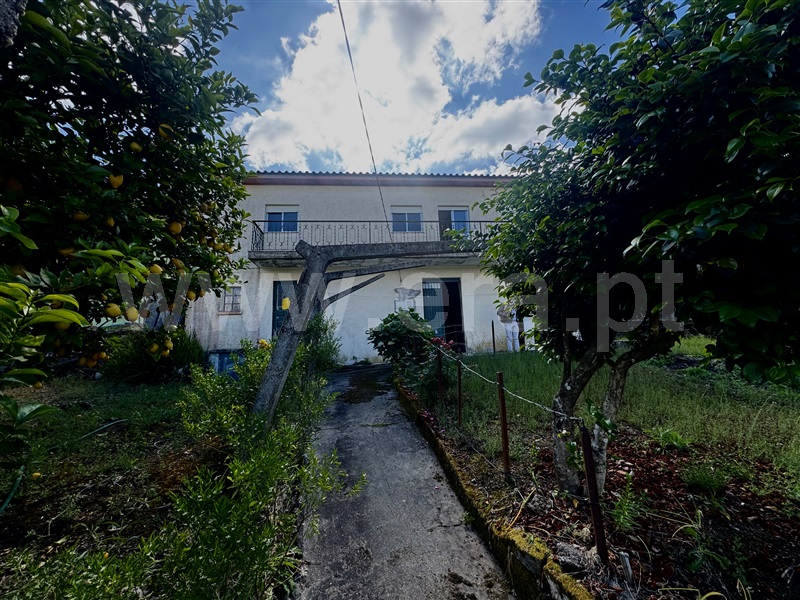 Moradia T4 à venda em Barrô, Resende — foto 2