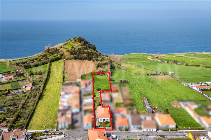 Moradia T4 à venda em São Brás, Ribeira Grande — foto 2