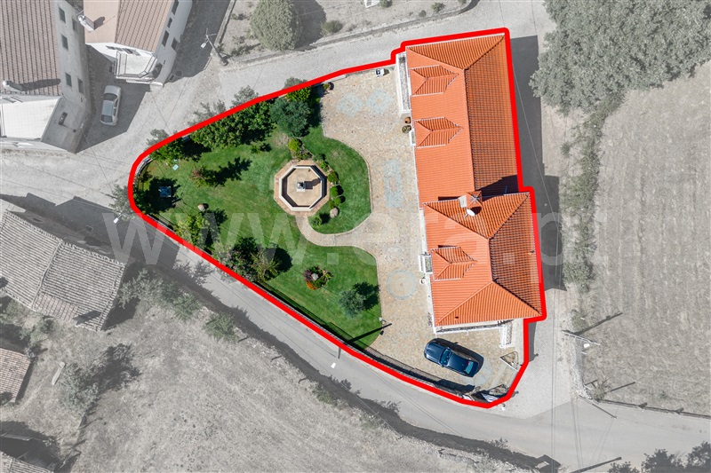 Moradia T4 à venda em Souto, Sabugal — foto 2