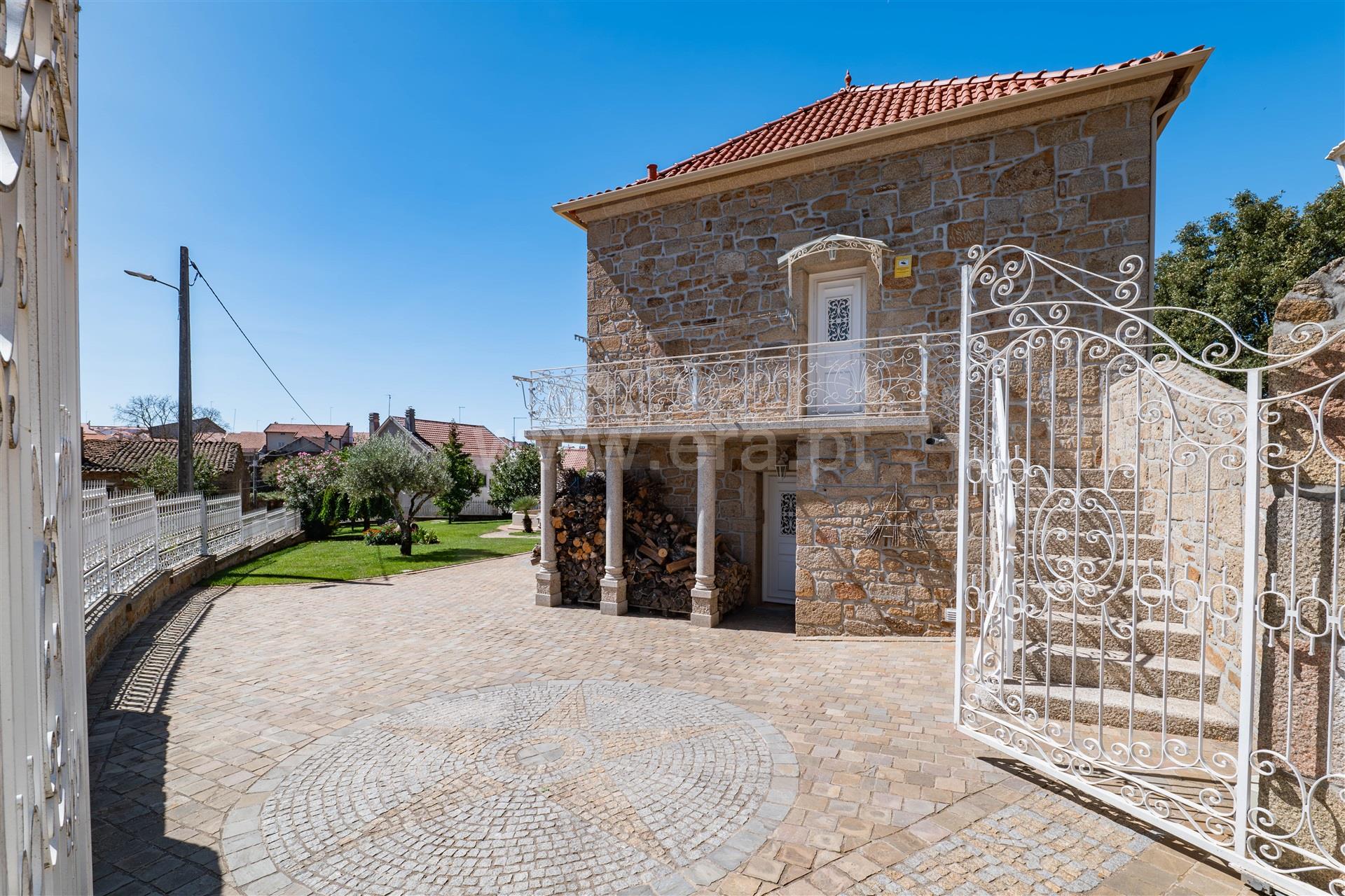 Moradia T4 NO Souto- Sabugal