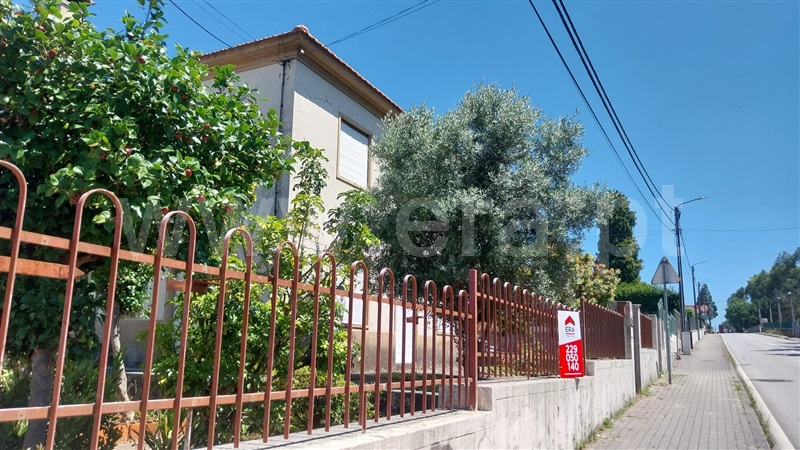 Moradia T4 / Santa Maria da Feira, Mozelos