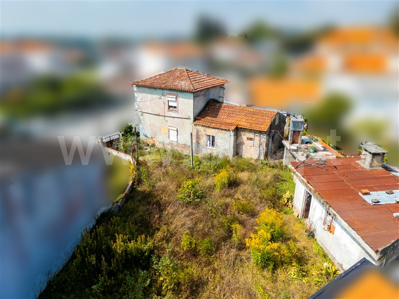 Moradia T4 / Santa Maria da Feira, Rio Meão