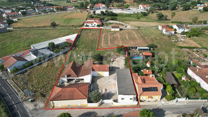 Moradia T4 / Santarém, São Vicente do Paul e Vale de Figueira