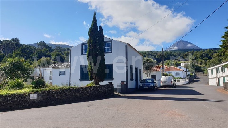 Moradia T4 / São Roque do Pico, São Roque do Pico