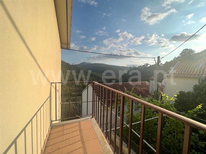 Moradia T4 / Seia, Alvoco da Serra