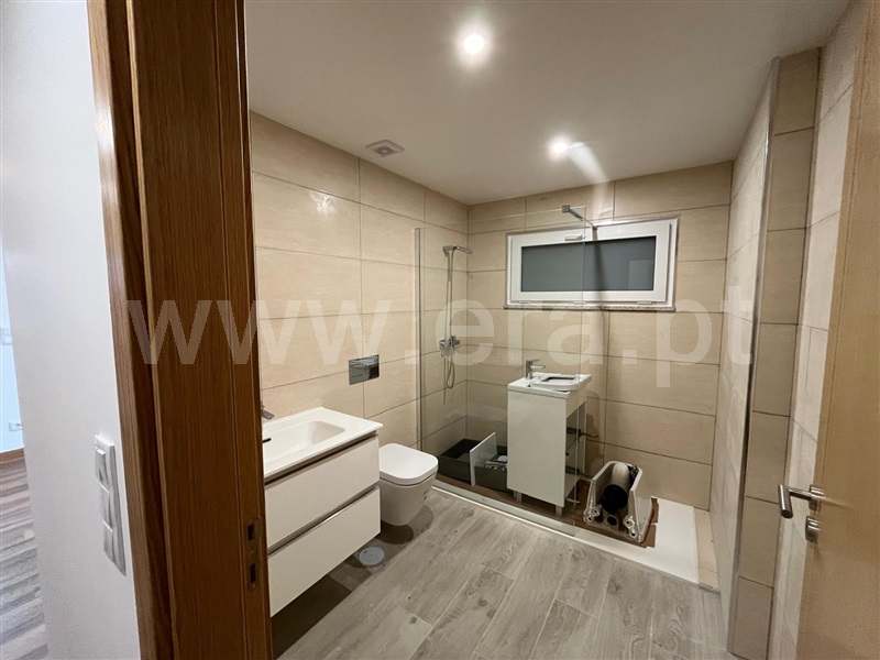 Moradia T4 Seia, Seia, São Romão e Lapa dos Dinheiros - 1289869 - 10
