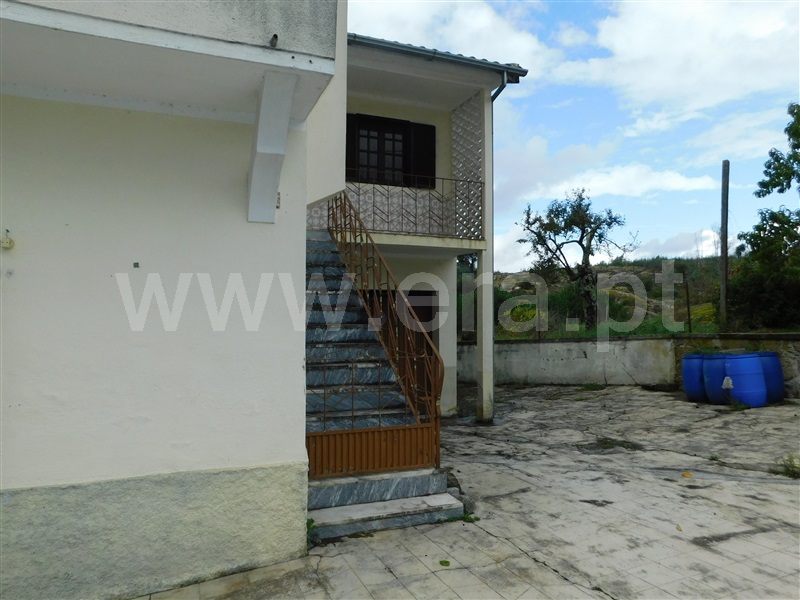 Moradia T4 Seia, Tourais e Lajes - 1442947 - 2